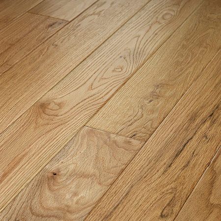 Wayne's Flooring - Solid vs Engineered Hardwood blog - close up solid hardwood